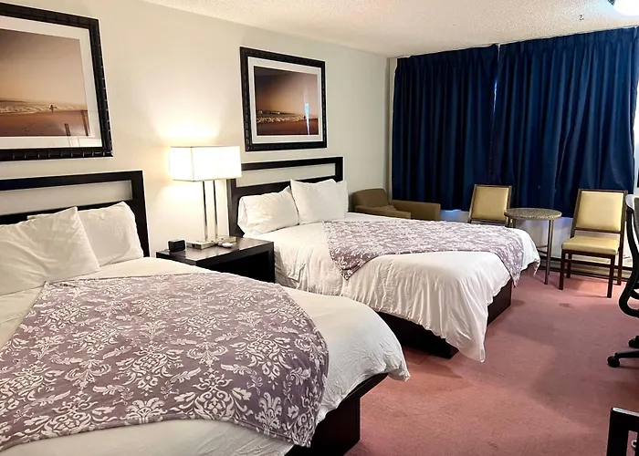 Americas Value Hotel 3*